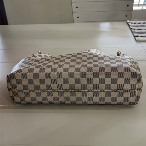 Louis Vuitton Damien Azur
Graceful PM handbag - Picture 17 of 17